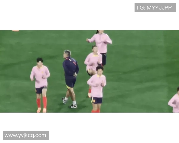 宾尼与伯勒恒斯堤尔的精彩对决揭示足球战术与团队协作的魅力